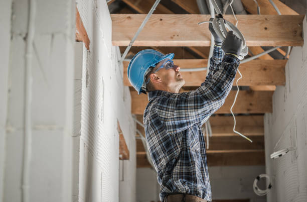 Best Affordable Emergency Electrician  in North Lindenhurst, NY
