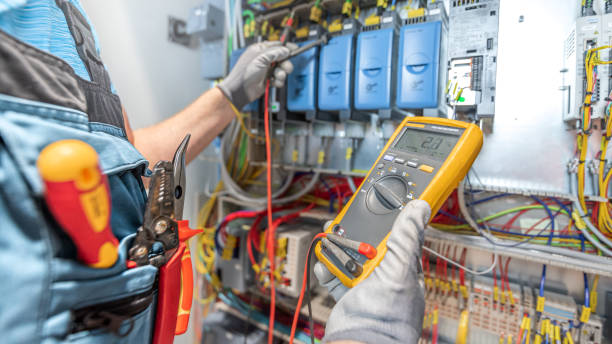 Best Electrical Contractors for Businesses  in North Lindenhurst, NY